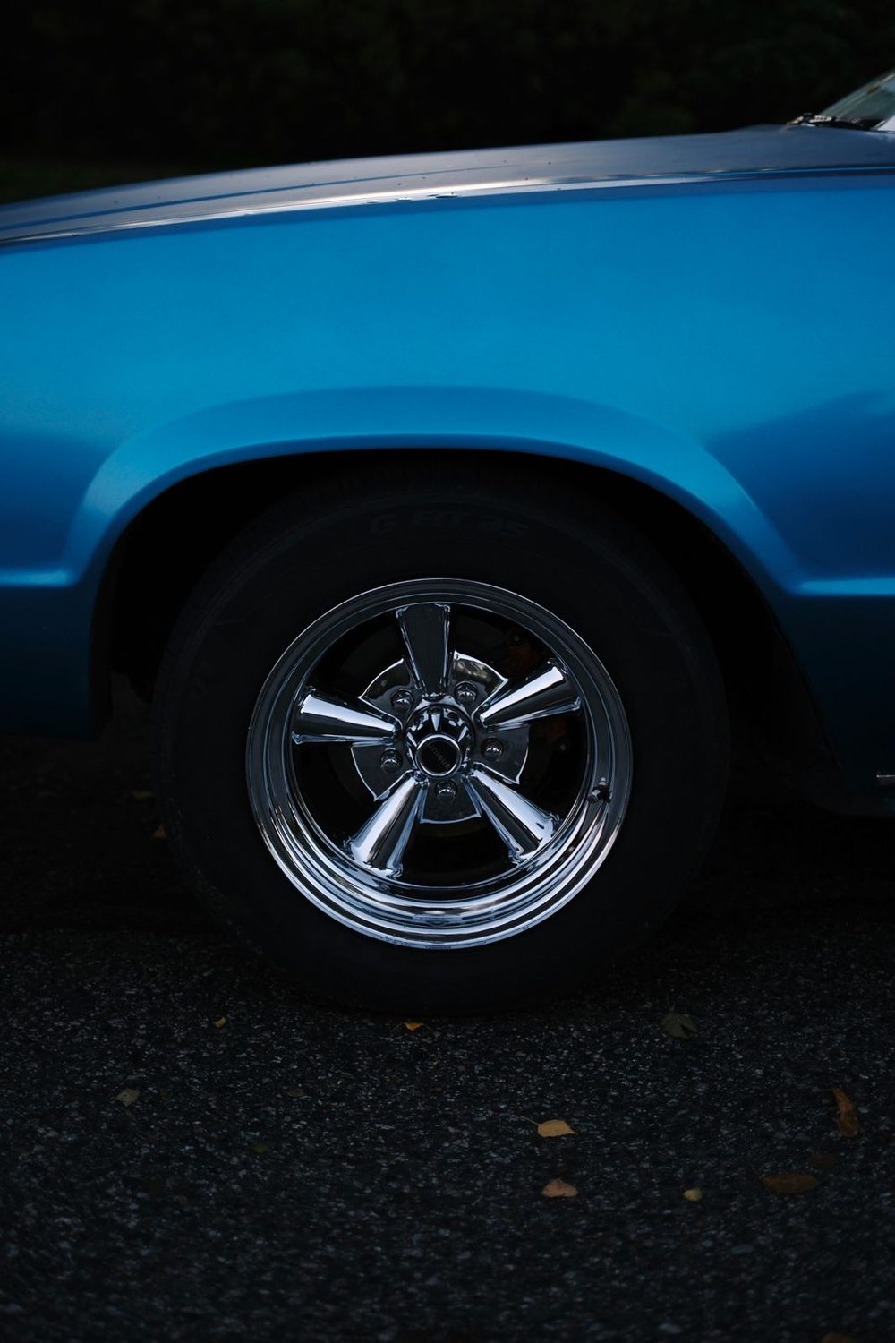 Blauwe auto